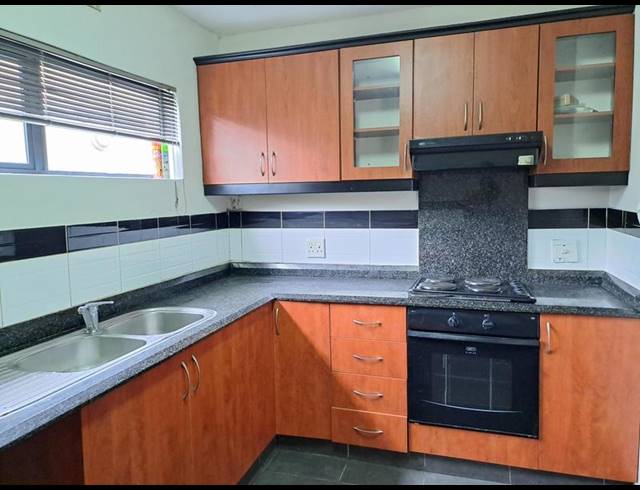 2 BEDROOM APARTMENT FOR SALE IN SYDENHAM